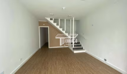 Sobrado com 3 dormitórios para alugar, 147 m² por R$ 4.605,00/mês - Vila Bastos - Santo André/SP