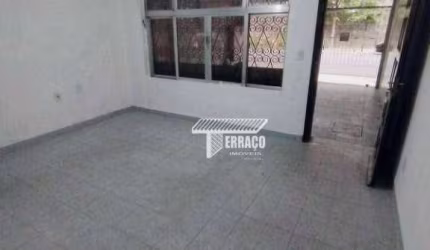 Sobrado com 2 dormitórios à venda, 129 m² por R$ 371.000,00 - Vila Homero Thon - Santo André/SP