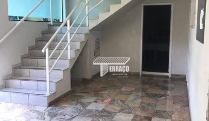 Sobrado com 5 dormitórios para alugar, 600 m² por R$ 21.150,00/mês - Jardim - Santo André/SP