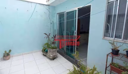 Sobrado com 2 dormitórios à venda, 144 m² por R$ 595.000,00 - Vila Cecília Maria - Santo André/SP