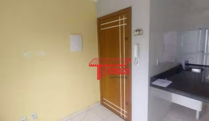 Apartamento com 2 dormitórios à venda, 40 m² por R$ 325.000,00 - Vila Marina - Santo André/SP