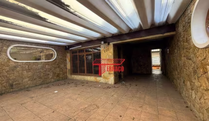 Sobrado com 3 dormitórios à venda, 213 m² por R$ 900.000,00 - Centro - Santo André/SP