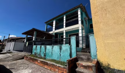 Ótima Casa em Condomínio Residencial