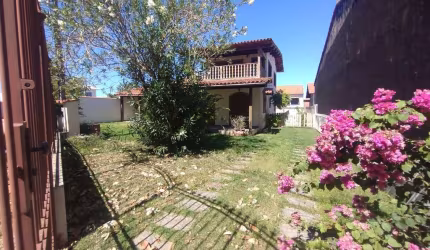 Ótima Casa próximo a Lagoa com Piscina