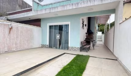 Lindo Imóvel com Acabamento de Alto Padrão, com PISCINA