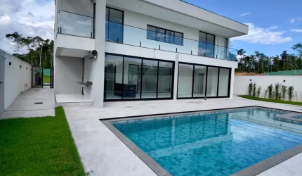 Vendo casa de Alto Padrão no Condomínio Porto Real