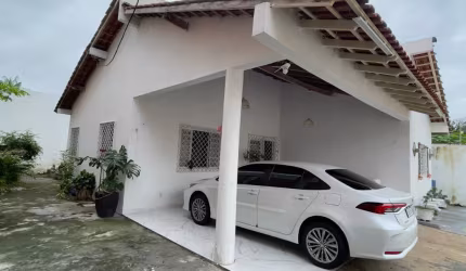 Venda de Imóvel- Casa no Novo Aleixo (Aceita Proposta)