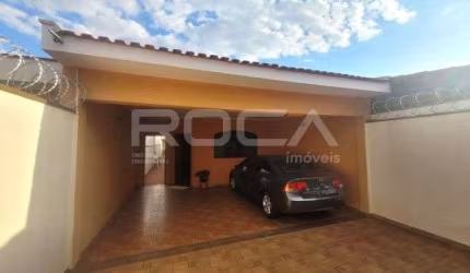 Casa à venda no Monte Alegre, Ribeirão Preto - 3 dormitórios, 1 suíte e 4 vagas