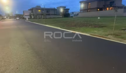 Terreno à venda no Condomínio Residencial Alto do Castelo em Ribeirão Preto