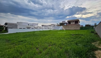 Terreno em condomínio fechado à venda na Vila do Golf, Ribeirão Preto , 486 m2 por R$ 790.000