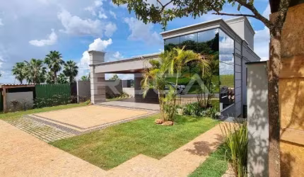 Luxuosa Casa à Venda em Alphaville Ribeirão Preto - 4 Suítes e Varanda Gourmet