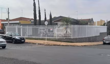 Aluguel de Casa Padrão com 3 Dormitórios no Jardim América, Ribeirão Preto