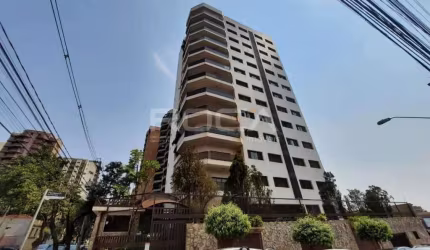 Apartamento à venda com 3 dormitórios no Centro de Ribeirão Preto.