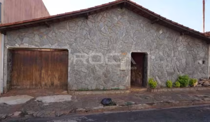 Casa com 3 quartos à venda no Bourbon, Jardinópolis , 150 m2 por R$ 290.000