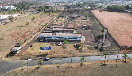Excelente Galpão Comercial à Venda no Recreio Anhanguera, Ribeirão Preto