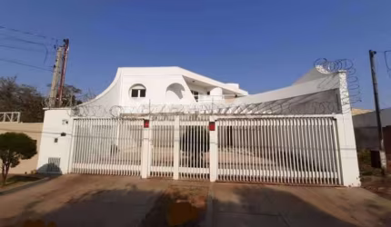 Sobrado com piscina e churrasqueira no Alto da Boa Vista