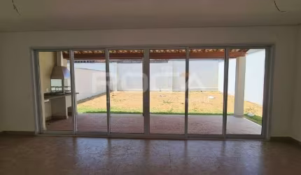 Sobrado padrão no Condomínio Jardim Sul
