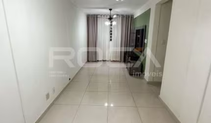 Apartamento reformado 2 dormitórios Delboux!