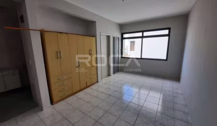 Kitnet para venda e locação com 1 dormitório no Centro, em Ribeirão Preto.