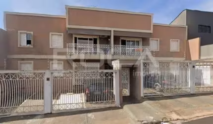 Apartamento à venda com 3 dormitórios, no bairro da Lagoinha em Ribeirão Preto.