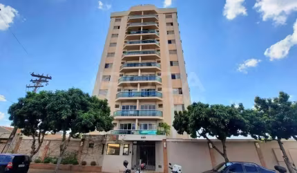 Apartamento à com 1 dormitório no bairro Jardim Sumaré em Ribeirão Preto