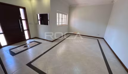 Casa à Venda com 5 dormitórios no Jardim Antartica em Ribeirão Preto