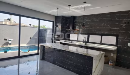 Casa em Condomínio à venda com 3 suítes no Portal da Mata em Ribeirão Preto