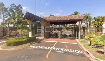 Casa à venda com 4 suítes no bairro Vila do Golf em Ribeirão Preto.