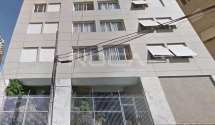 Apartamento com 3 dormitórios no Centro em Ribeirão Preto