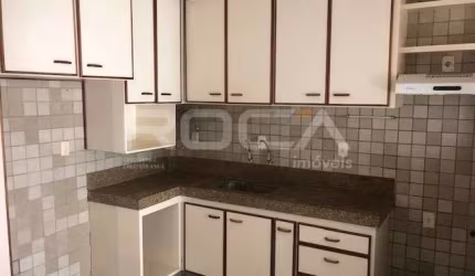 Casa com Sobrado à venda com 3 dormitórios no bairro Vila Seixas, em Ribeirão Preto.