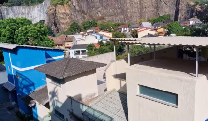 Casa de Vila à venda com 114,00m² e 3 quartos em Pechincha, Rio de Janeiro
