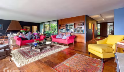 Casa com 4 quartos à venda na Rua José de Freitas Guimarães, 273, Pacaembu, São Paulo por R$ 15.900.000