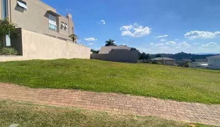 Terreno em condomínio fechado à venda na Alameda Aquárius, 201, Alphaville, Santana de Parnaíba por R$ 1.500.000