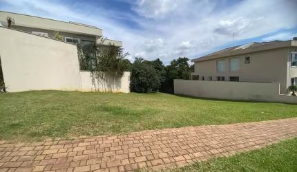 Terreno em condomínio fechado à venda na Draco, 143, Alphaville, Santana de Parnaíba por R$ 2.150.000