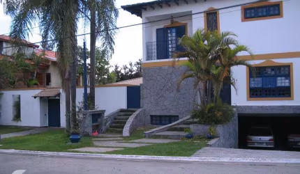 Casa em condomínio fechado com 2 quartos à venda na Alameda dos Antúrios, 64, Alphaville, Santana de Parnaíba por R$ 4.800.000