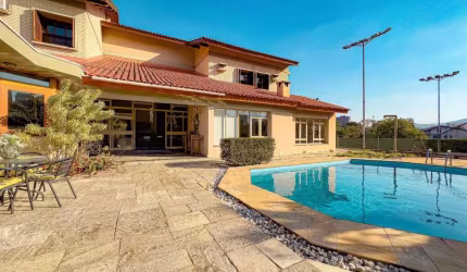 Casa em condomínio fechado com 5 quartos à venda na Alameda Venezuela, 684, Alphaville Residencial Dois, Barueri por R$ 8.488.000