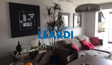 Apartamento à venda na Rua Sousa Lima, 86, Barra Funda, São Paulo por R$ 950.000