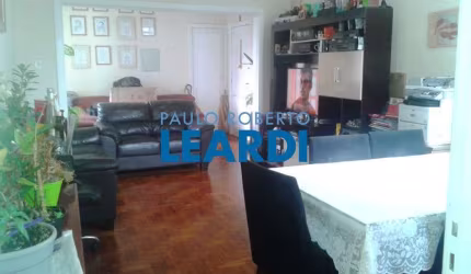 Apartamento à venda na Rua das Palmeiras, 473, Vila Buarque, São Paulo por R$ 790.000