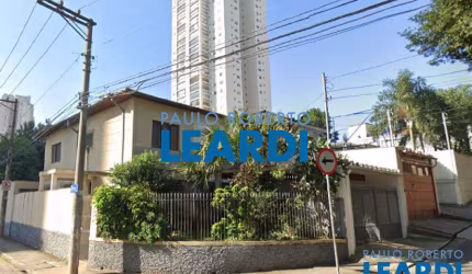Casa à venda na Rua Matias Roxo, 9, Vila Leopoldina, São Paulo por R$ 1.300.000