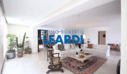 Apartamento à venda na Rua São Vicente de Paula, 334, Higienópolis, São Paulo por R$ 5.600.000