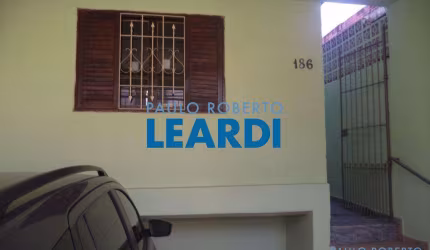 Casa à venda na Rua Pinto Guedes, 186, Freguesia do Ó, São Paulo por R$ 480.000