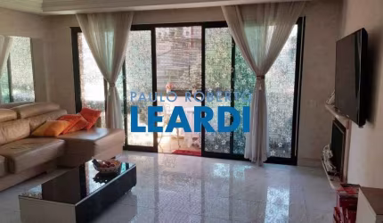 Apartamento à venda na Avenida Engenheiro Luiz Gomes Cardim Sangirardi, 360, Aclimação, São Paulo por R$ 1.750.000