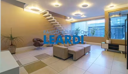 Casa à venda na Rua Leonel Rabelo, 110, Limão, São Paulo por R$ 1.470.000