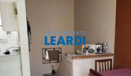 Casa à venda na Rua Sacadura Cabral, 129, Lapa, São Paulo por R$ 450.000