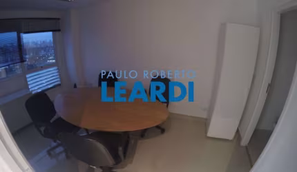 Ponto comercial à venda na Rua do Bosque, 1589, Barra Funda, São Paulo por R$ 510.000