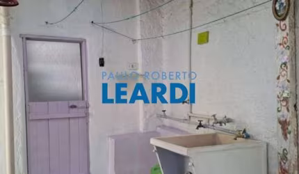 Casa à venda na Rua Fausto Lex, 515, Vila Zat, São Paulo por R$ 600.000
