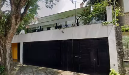 Casa com 3 quartos à venda na Antonina, 155, Sumaré, São Paulo por R$ 3.900.000