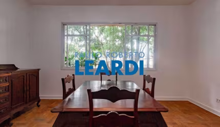 Apartamento à venda na Rua Apinajés, 1307, Sumaré, São Paulo por R$ 845.000