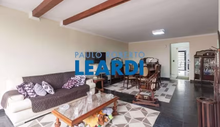 Casa à venda na Rua Ilsogno Di Anarello, 45, Vila Mariana, São Paulo por R$ 2.600.000