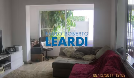 Casa à venda na Rua Antônio Bento, 64, Jardim Paulista, São Paulo por R$ 4.000.000